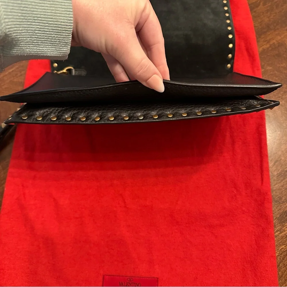Valentino Garavani Rockstud calfskin leather clutch bag with beaded handle w COA